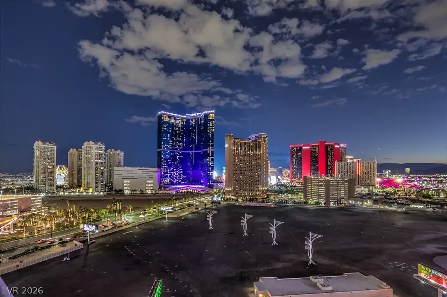 200 W Sahara Avenue #1602, Las Vegas, NV 89102 - #2