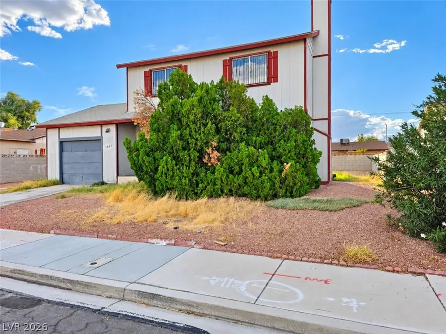 3907 Seedling Way, Las Vegas, NV 89115 - #3