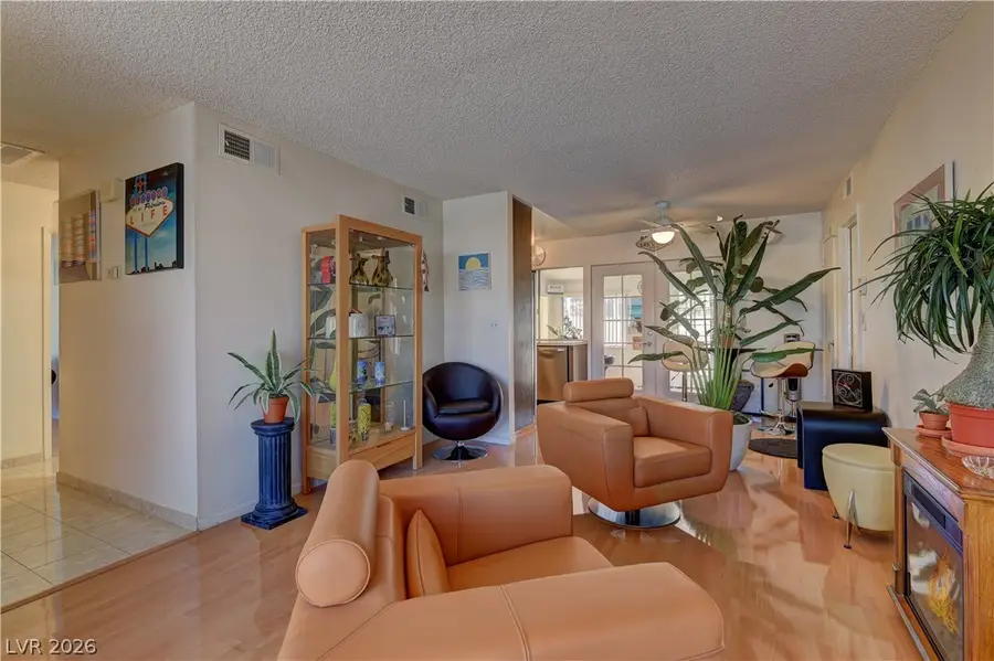 7027 Westbrook Avenue, Las Vegas, NV 89147 - #3