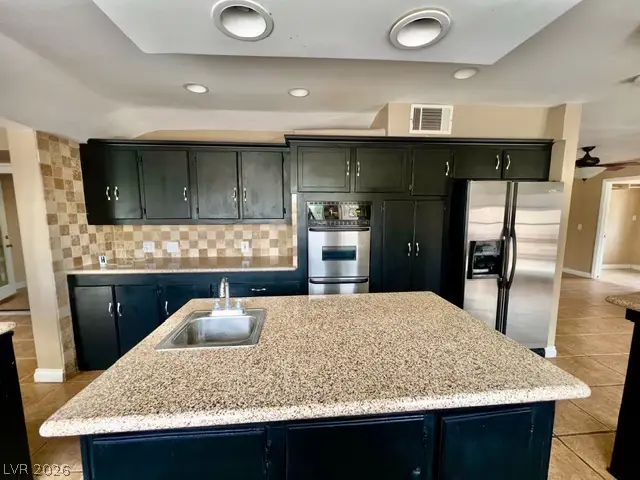 3662 Calmosa Street, Las Vegas, NV 89103 - #2