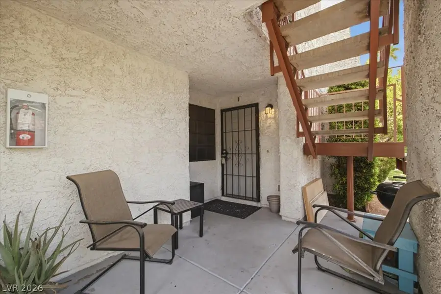 5099 Eldora Avenue #1, Las Vegas, NV 89146 - #3
