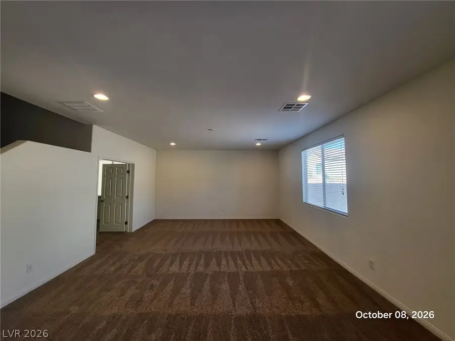 8142 Pinecrest Falls Street, Las Vegas, NV 89113 - #3
