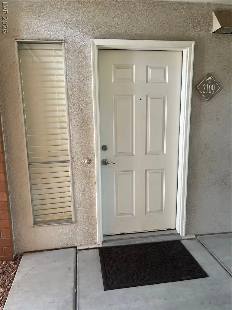 650 Oakmont Avenue #2109, Las Vegas, NV 89109 - #1
