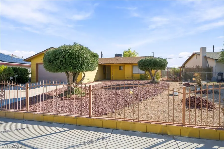 1305 Jackson Avenue, Las Vegas, NV 89106 - #3