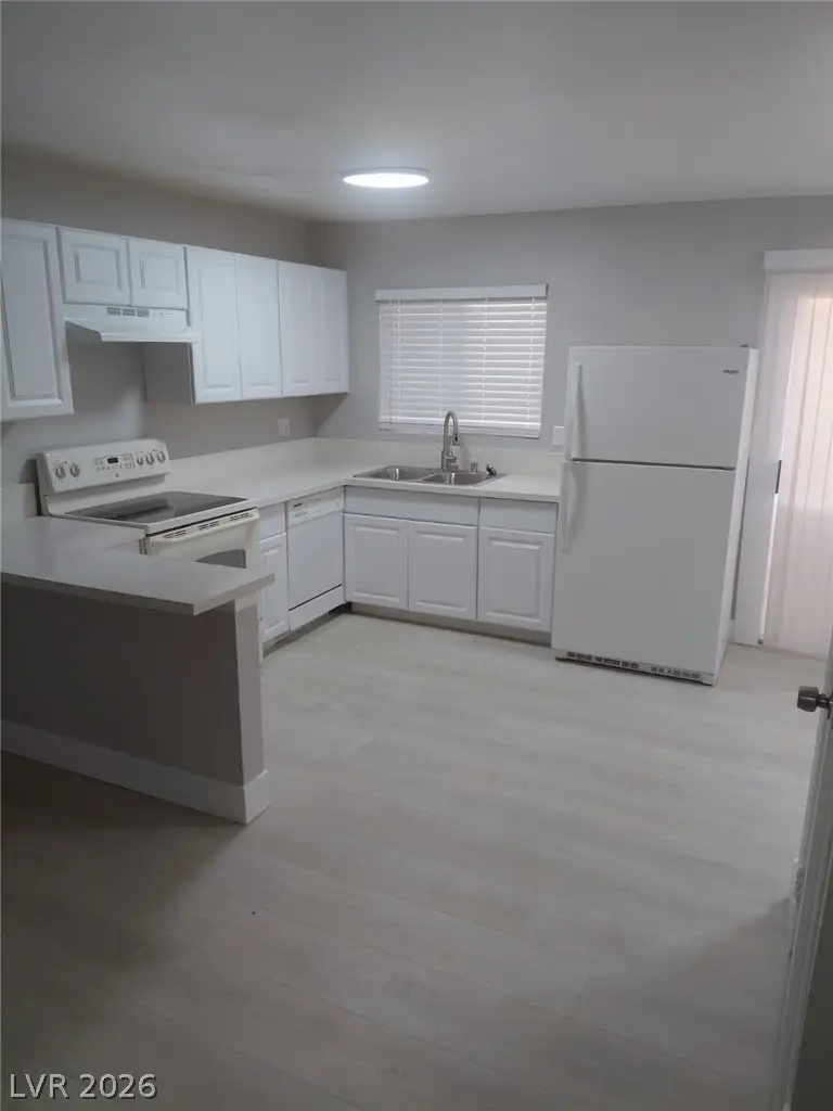 5228 Garden Lane, Las Vegas, NV 89119 - #3