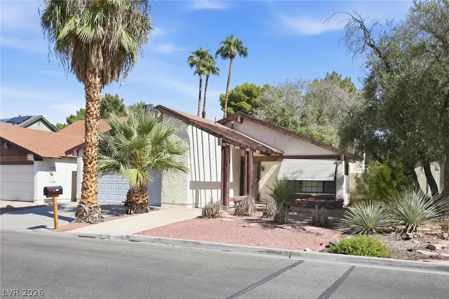 4830 Mountain Valley Road, Las Vegas, NV 89121 - #2
