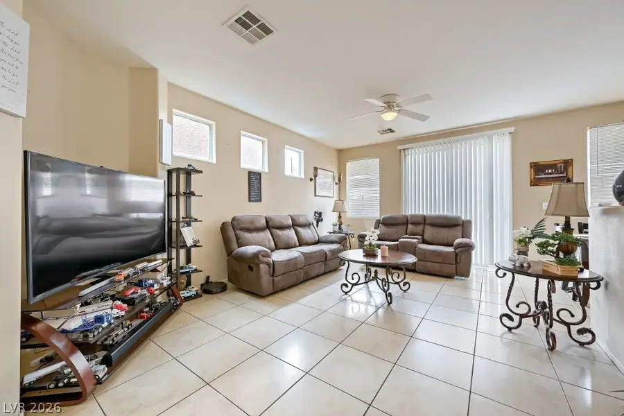 6322 Rubylyn Avenue, Las Vegas, NV 89122 - #2