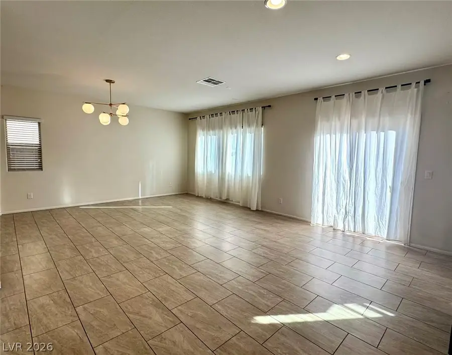 8364 Spanish Creek Court, Las Vegas, NV 89113 - #2