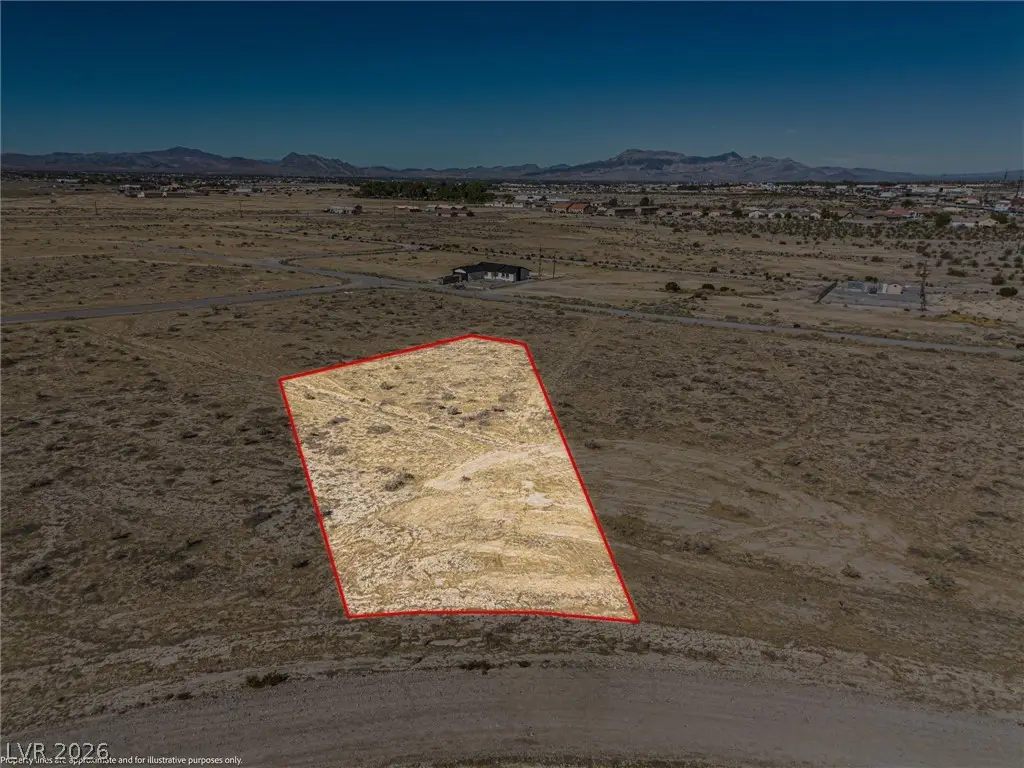 2300 S Oakridge Avenue, Pahrump, NV 89048 - #1