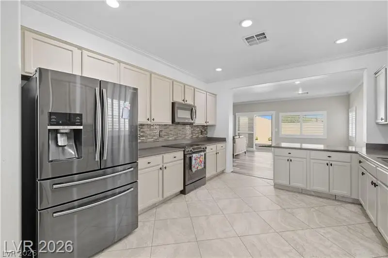 5930 Al Fresco Avenue, Pahrump, NV 89061 - #3