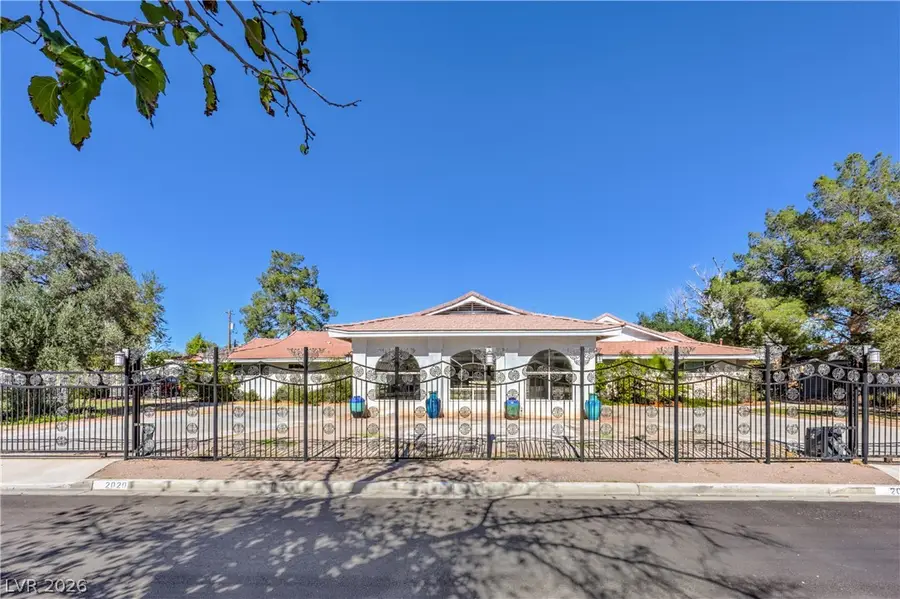 2020 Silver Avenue, Las Vegas, NV 89102 - #3