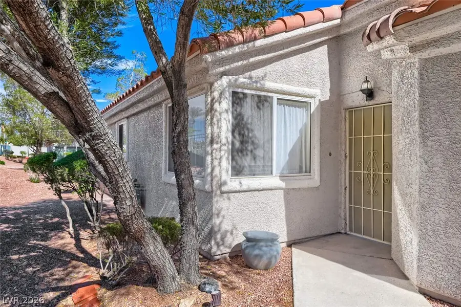 7830 Foxwood Place, Las Vegas, NV 89145 - #3
