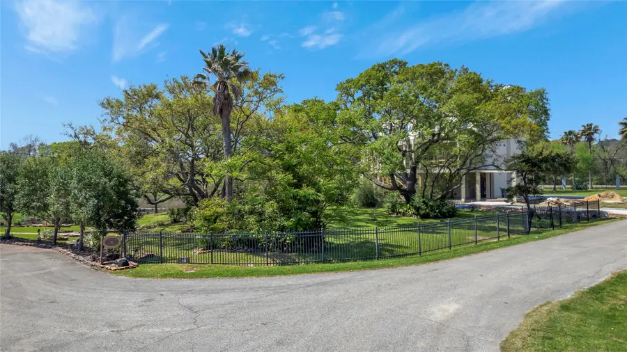 633 Bay Vista Drive, Seabrook, TX 77586 - #3