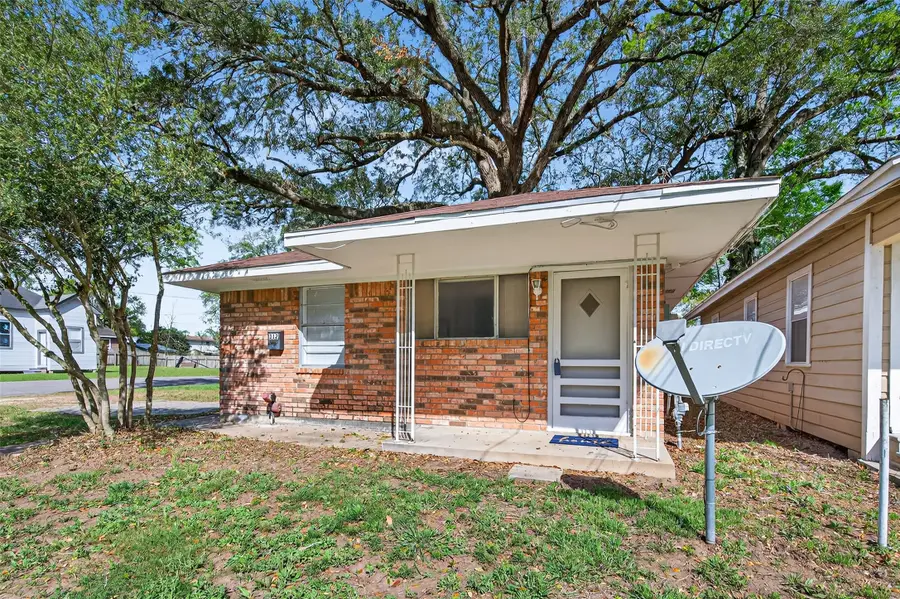 312 Travis Street, Richmond, TX 77469 - #2