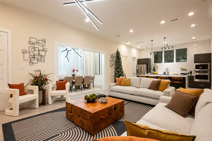 913 Thompson Street, Houston, TX 77007 - #2