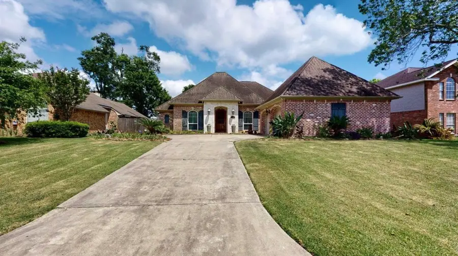 104 Mockingbird Lane, Bridge City, TX 77611 - Image #3