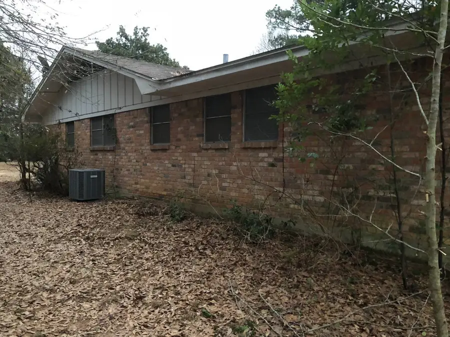 4375 State Highway 43 S, Marshall, TX 75670 - #3