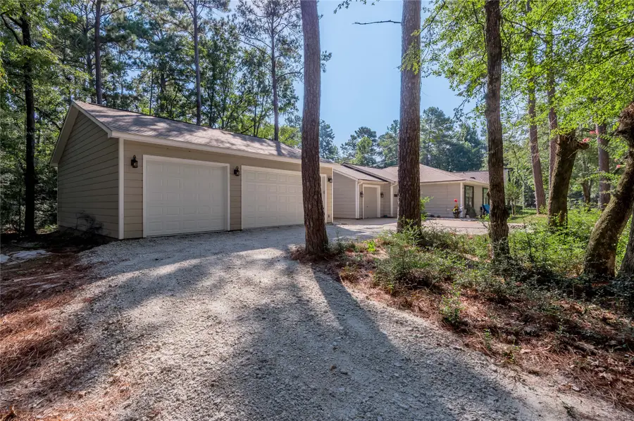 37 Spreading Oak, Trinity, TX 75862 - #2