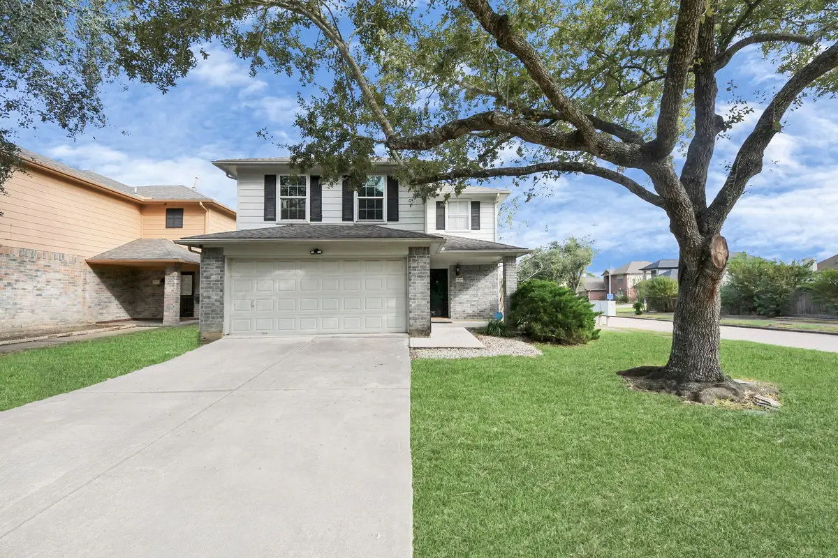 3919 Vauxhall Drive S, Houston, TX 77047 - Image #1
