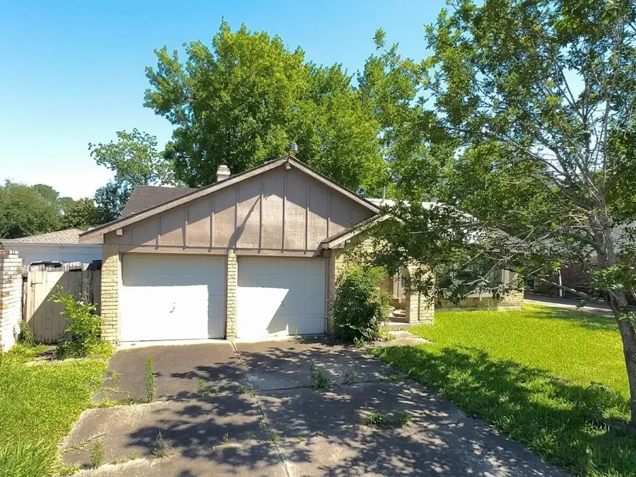 10407 Huntington Wood Drive, Houston, TX 77099 - #3