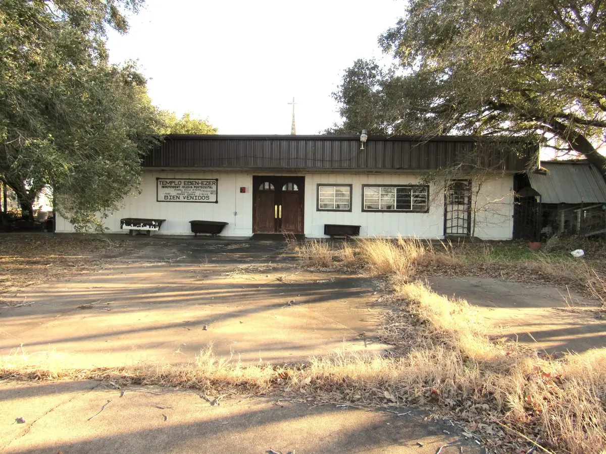 1103 Us Highway 59 N, Edna, TX 77957 - #1