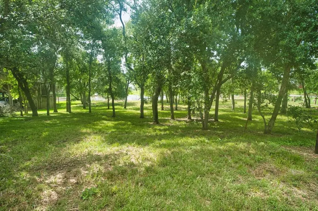 1163 Private Road 652, Sargent, TX 77414 - Image #1