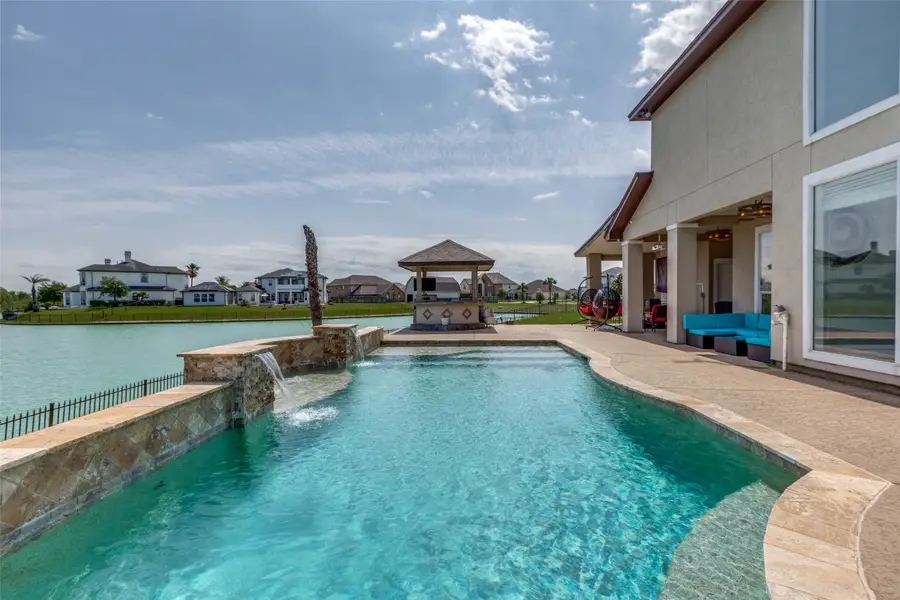 8 Cypress Point Court, Manvel, TX 77578 - #2