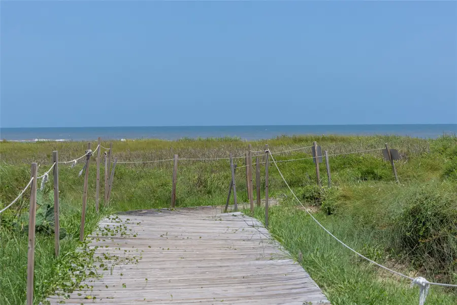 4111 1st Street, Galveston, TX 77554 - #2
