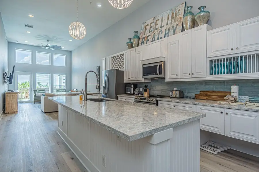 9520 Seawall Blvd #245, Galveston, TX 77554 - #2