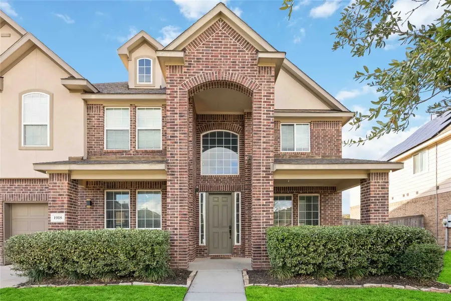 1918 Darling Amy Lane, Pearland, TX 77089 - Image #3