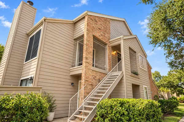 6701 Sands Point Drive #61, Houston, TX 77074