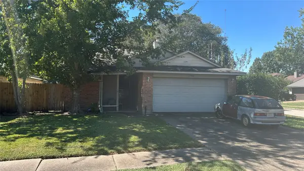1802 Pinewood Park Drive, Missouri City, TX 77489