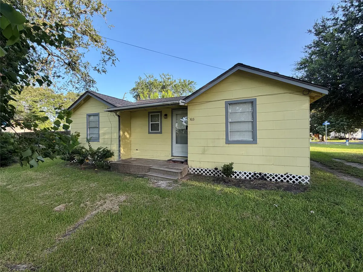 503 Mckee Street, Clute, TX 77531 - #1
