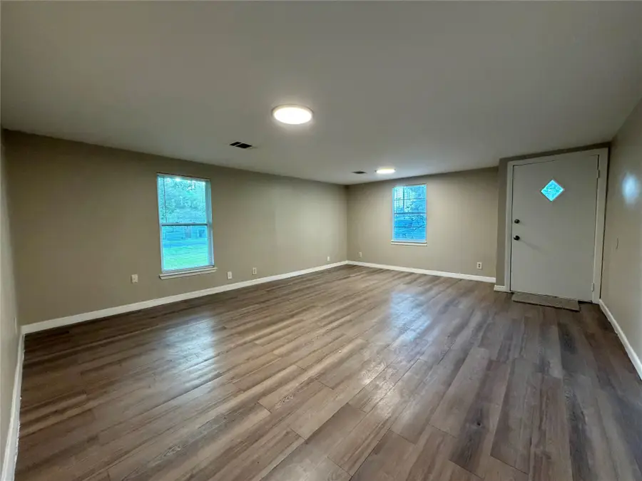 503 Mckee Street, Clute, TX 77531 - #3