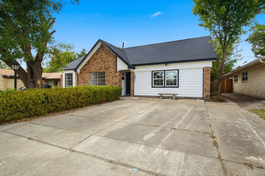 3931 Tiffany Drive, Houston, TX 77045 - #3