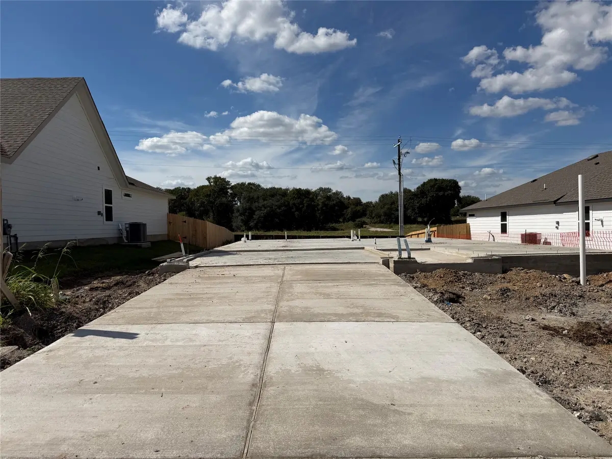 918 Legrand Street, Brenham, TX 77833 - #1