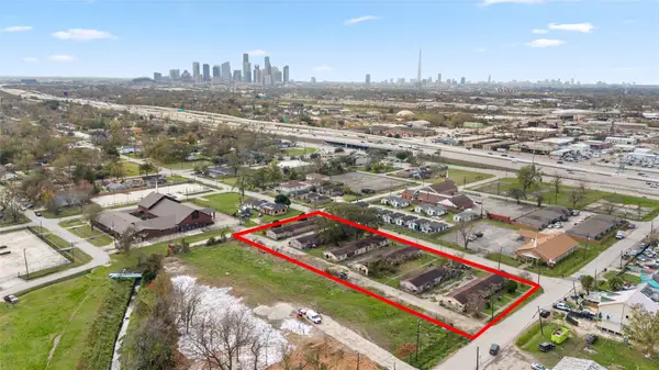3121 Brewster Street, Houston, TX 77026