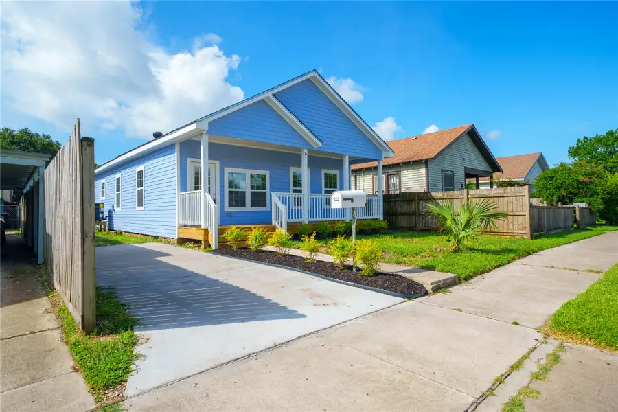 4111 Avenue Q, Galveston, TX 77550 - #2