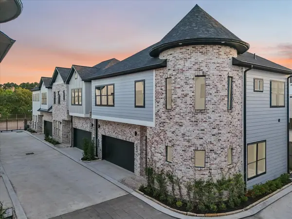2598 W Tidwell, Houston, TX 77091
