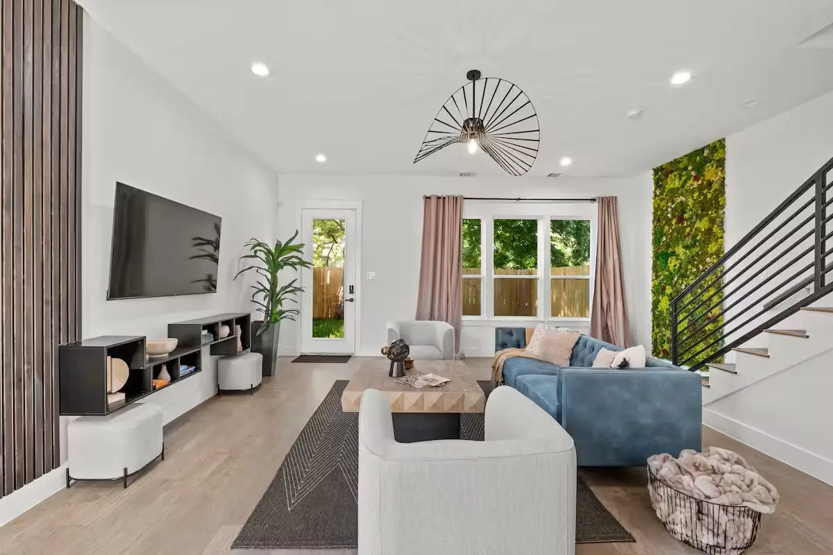 4708 Market Street, Houston, TX 77020 - #1