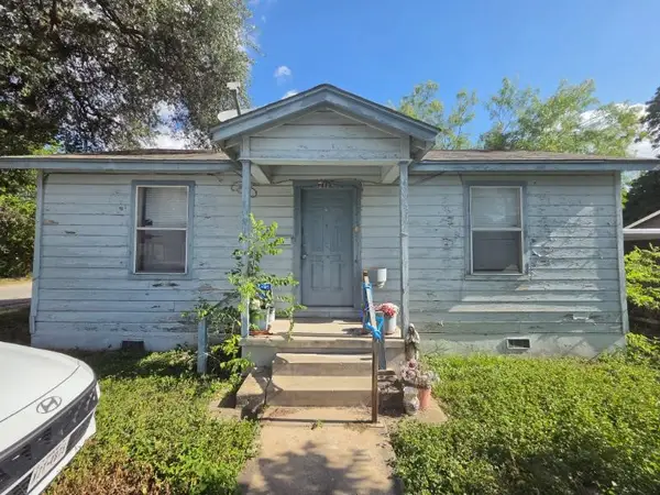 2135 W Wildwood Drive, San Antonio, TX 78201