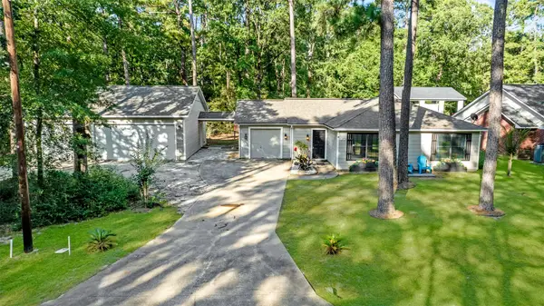37 Spreading Oak, Trinity, TX 75862
