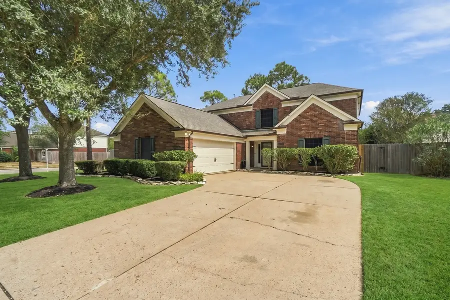 4001 Hazelwood Drive, Pearland, TX 77584 - #2
