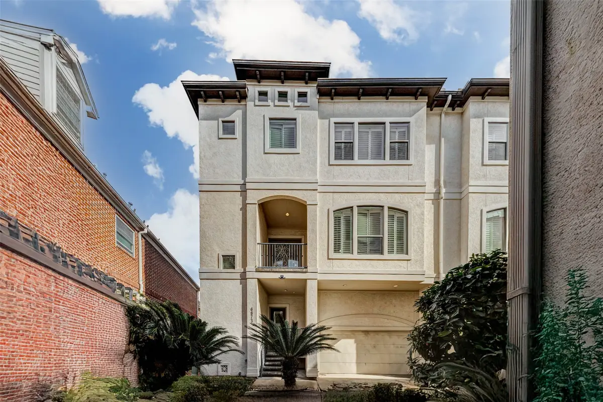 6873 Staffordshire Boulevard, Houston, TX 77030 - Image #1