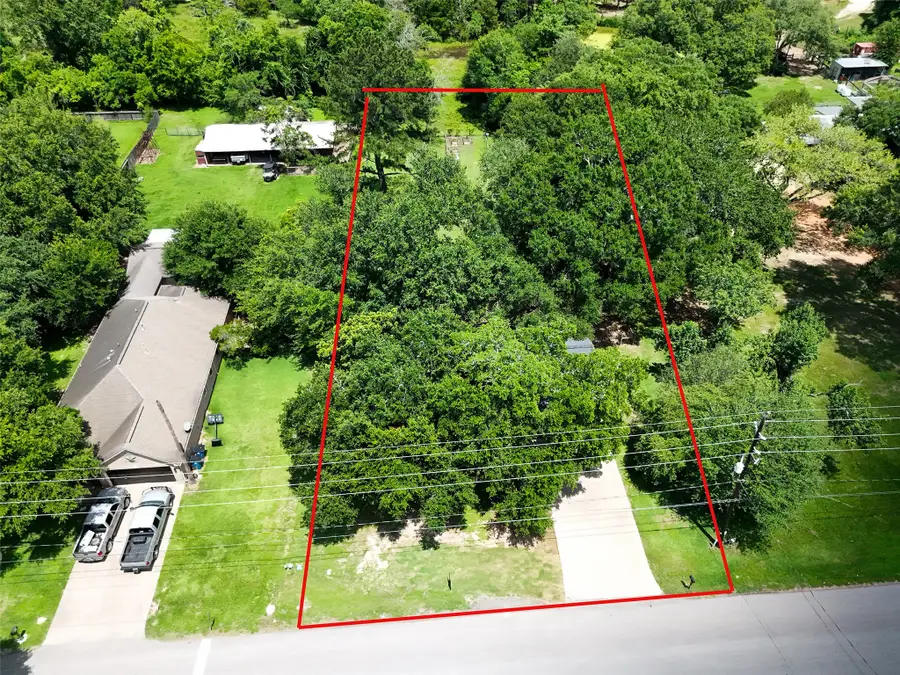 504 Walnut Street, Waller, TX 77484 - #2