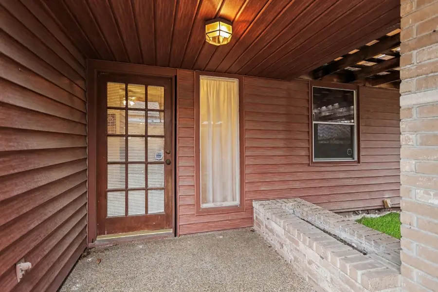 12151 Swords Creek Road, Houston, TX 77067 - #2