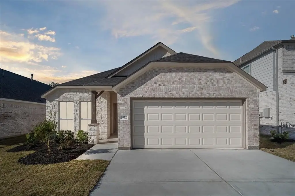1715 Pecan Woods, Conroe, TX 77301 - #1