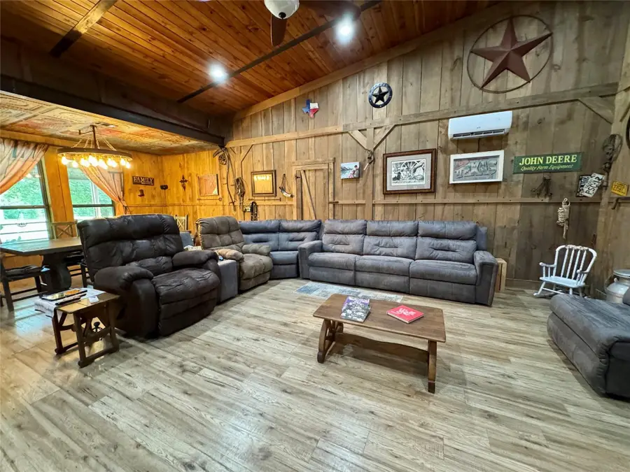 17 Mosley Lane, Huntsville, TX 77320 - #3