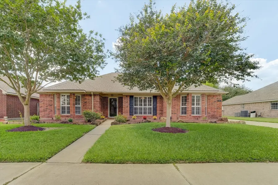 3618 Dry Creek Drive, Pasadena, TX 77505 - #2