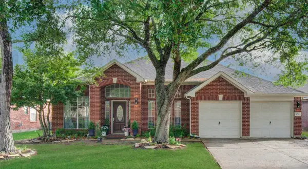 4138 Galloway Drive, Pearland, TX 77584